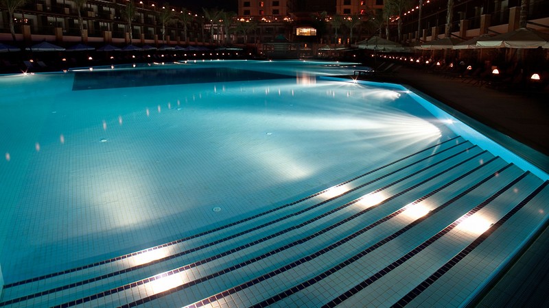 Cratos Premium Hotel