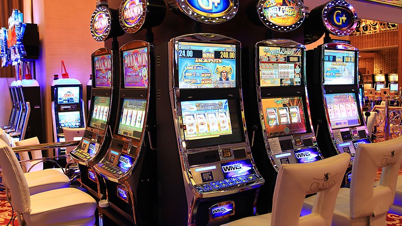 Cratos Premium Hotel