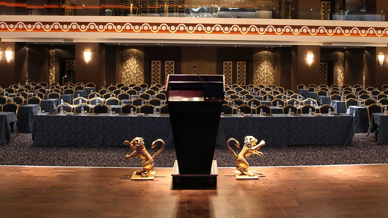 Cratos Premium Hotel
