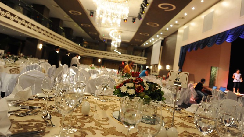 Cratos Premium Hotel