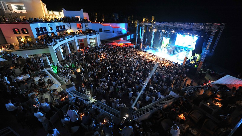 Cratos Premium Hotel