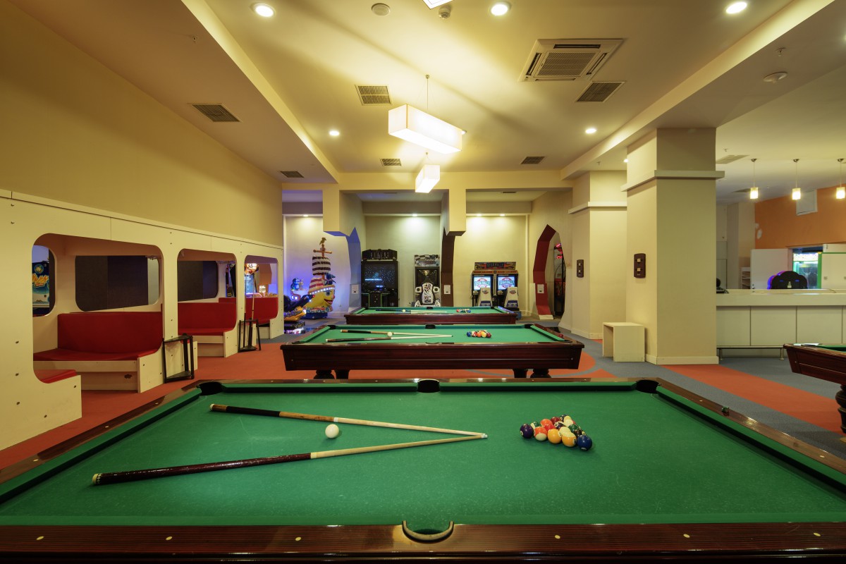 Crystal Admiral Resort Suites & Spa
