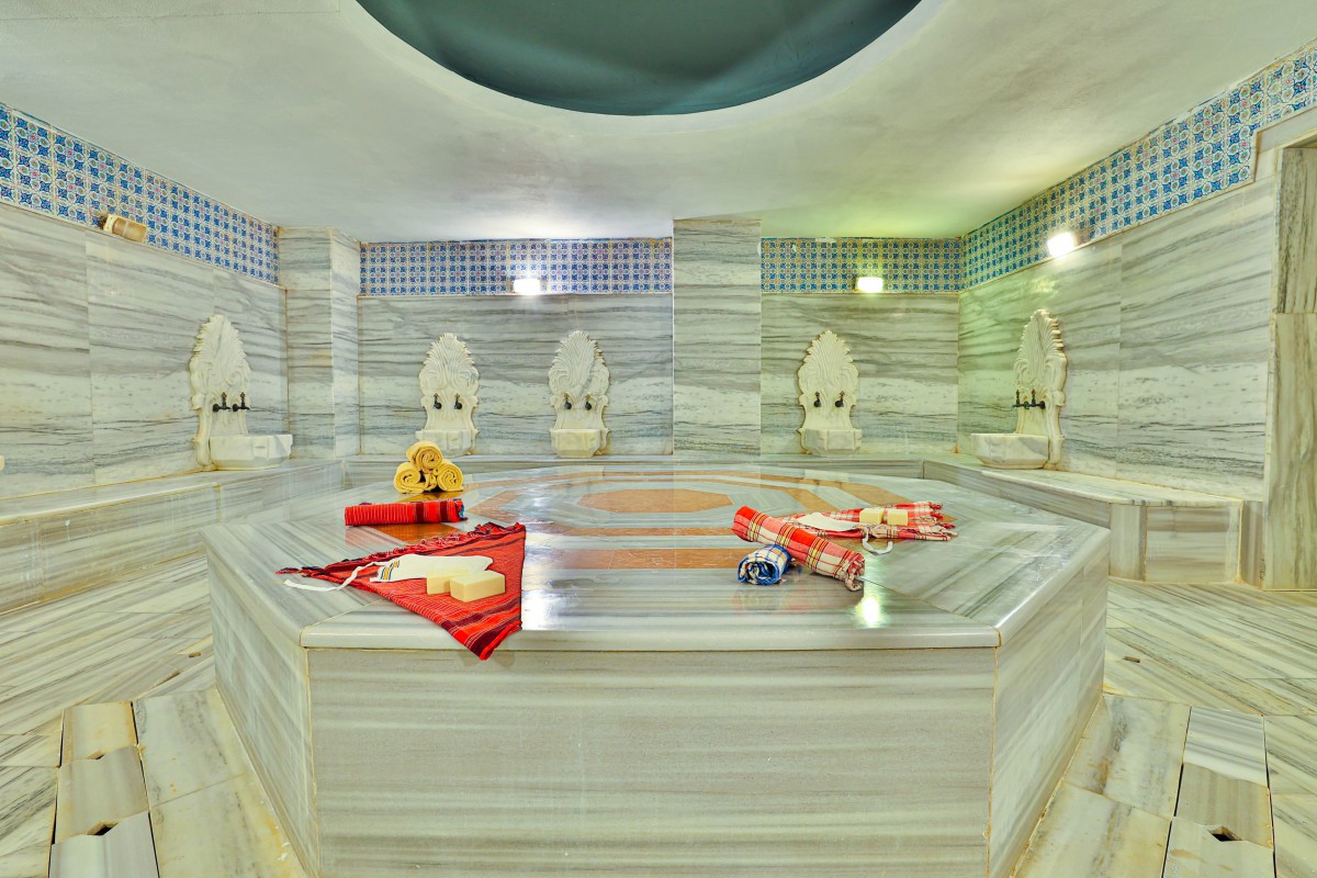 Crystal Aura Beach Resort & Spa