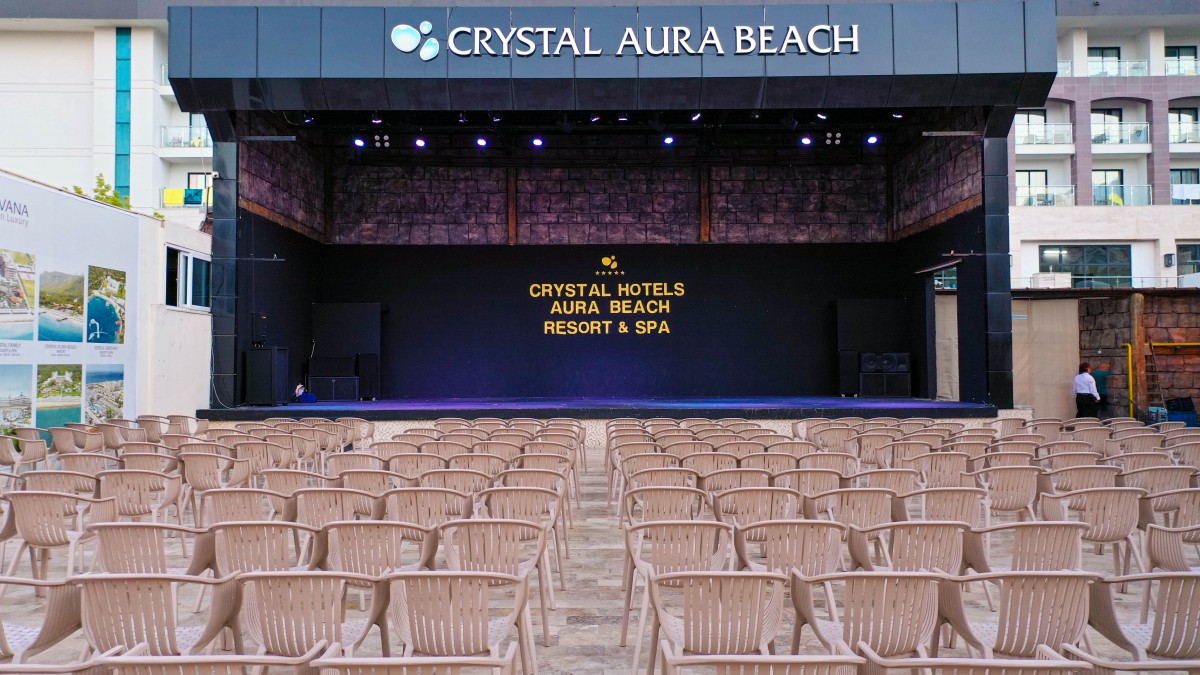 Crystal Aura Beach Resort & Spa