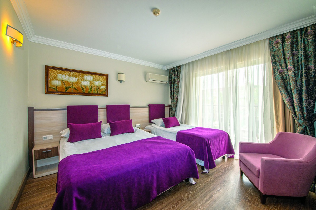Crystal Aura Beach Resort & Spa