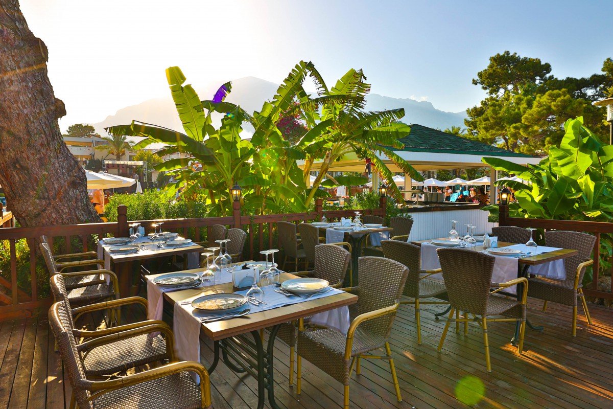 Crystal Aura Beach Resort & Spa