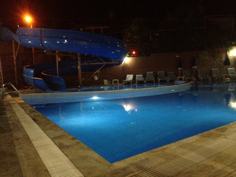 Daisy Garden Hotel