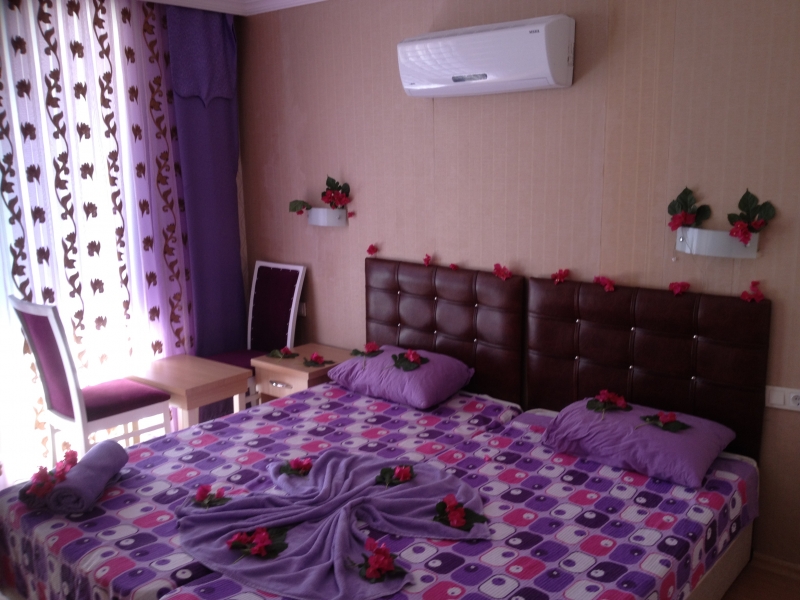 Daisy Garden Hotel