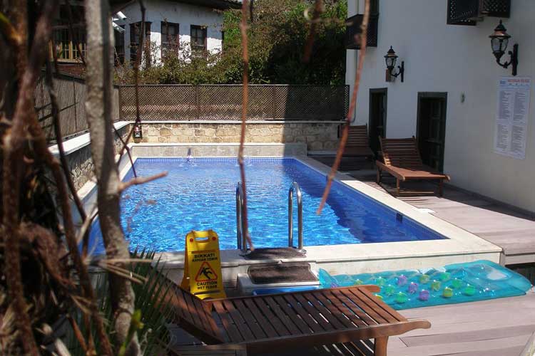 Deja Vu Boutique Hotel