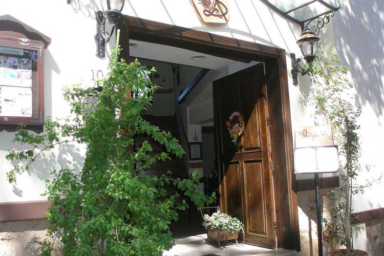 Deja Vu Boutique Hotel
