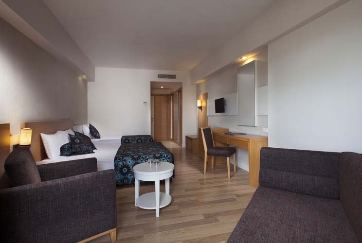 Diamond Beach Hotel & SPA