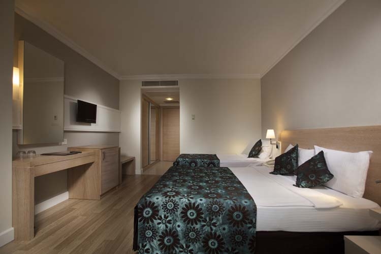 Diamond Beach Hotel & SPA
