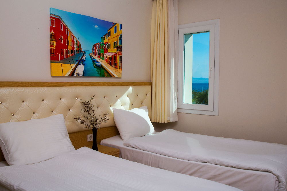 Dragut Point North Hotel
