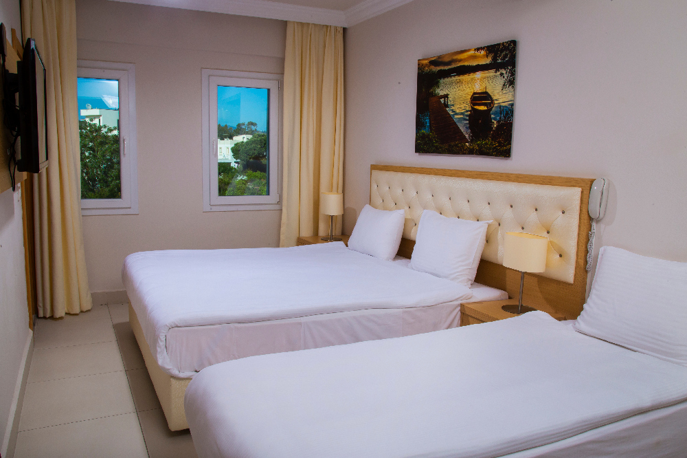 Dragut Point North Hotel