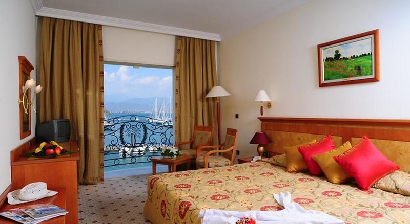 Ece Saray Marina