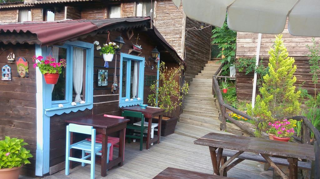 Ekoland Hotel