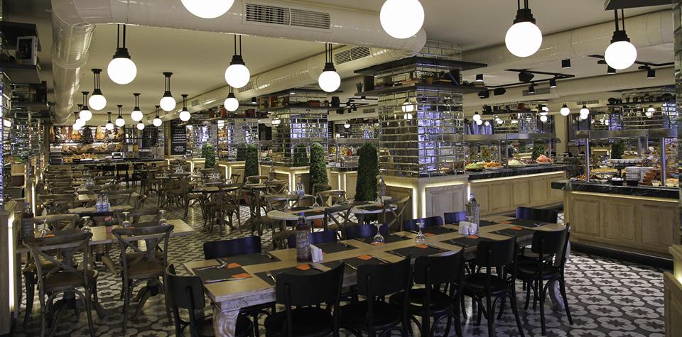 Elegance Hotel İnternational