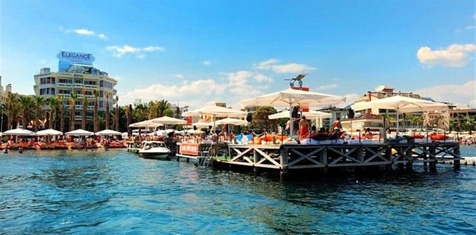 Elegance Hotel İnternational