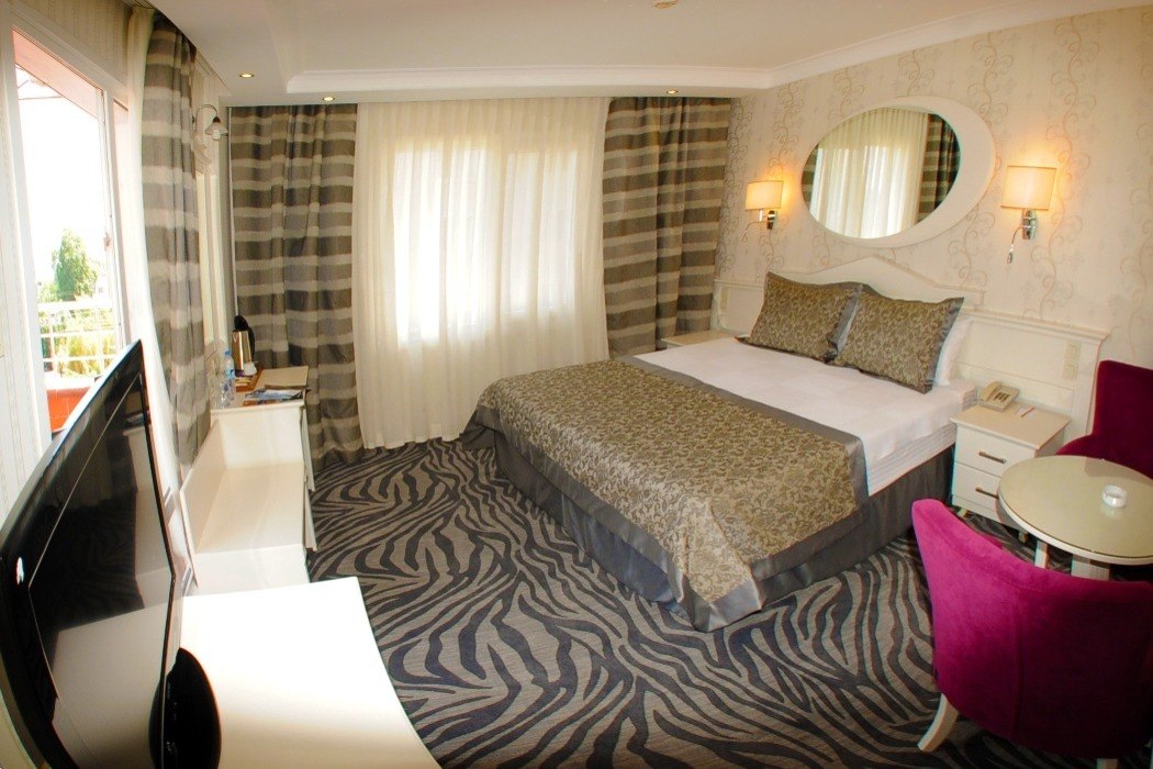 Elegance Resort Hotel