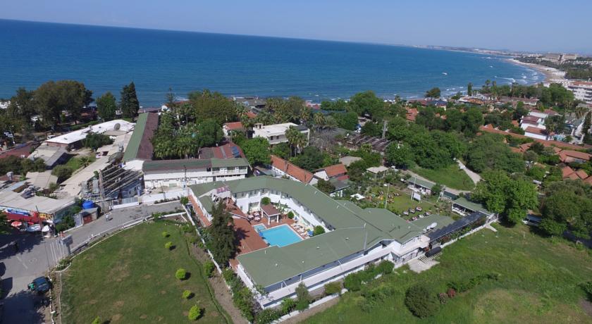 Elis Beach Hotel