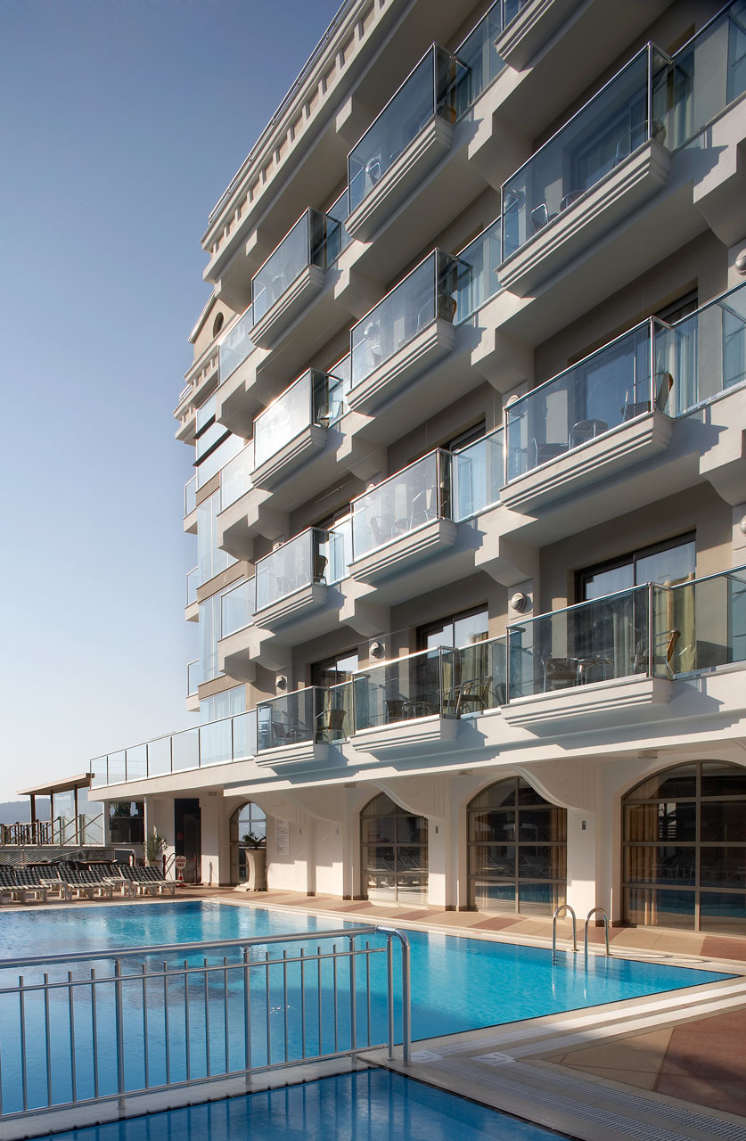 Emre Beach Hotels