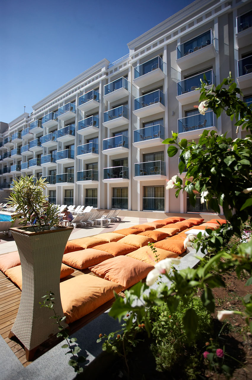 Emre Beach Hotels
