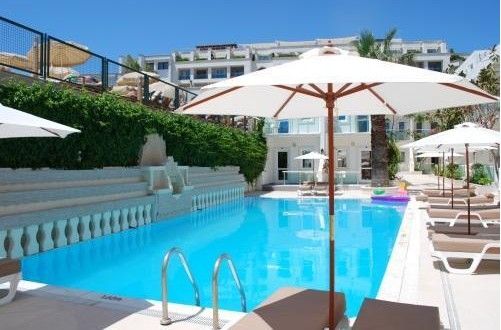 Erta Soyak Beach Hotel