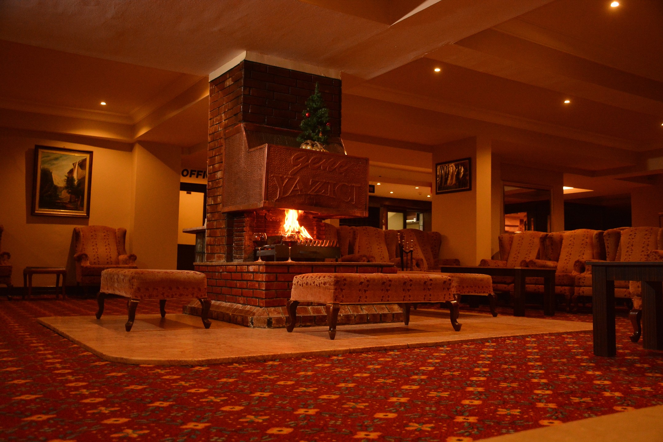 Genç Yazıcı Hotel