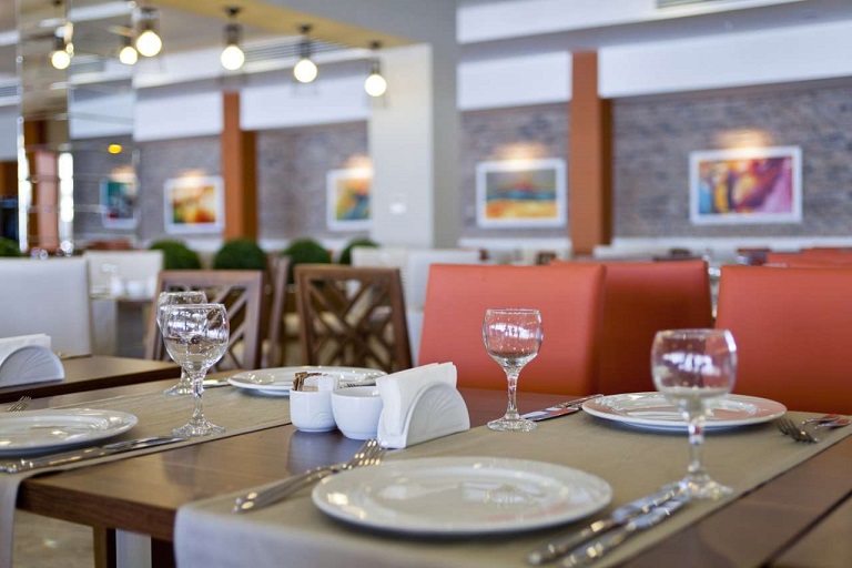 Grand Park Lara Hotel