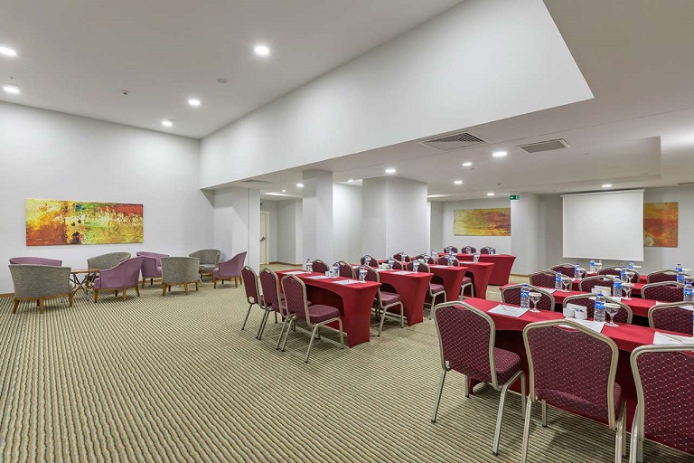 Grand Park Lara Hotel
