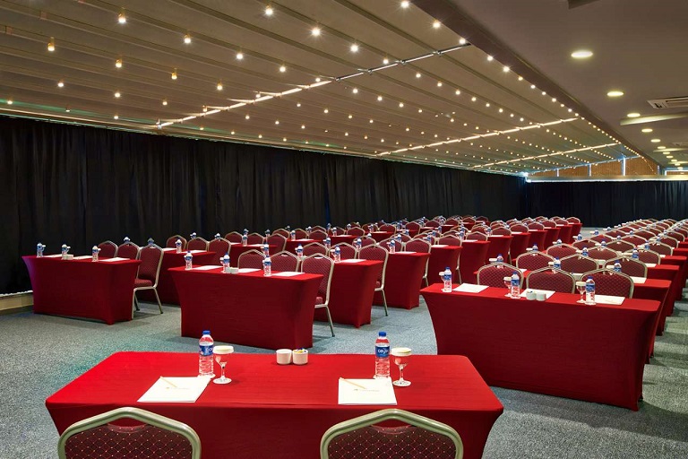 Grand Park Lara Hotel