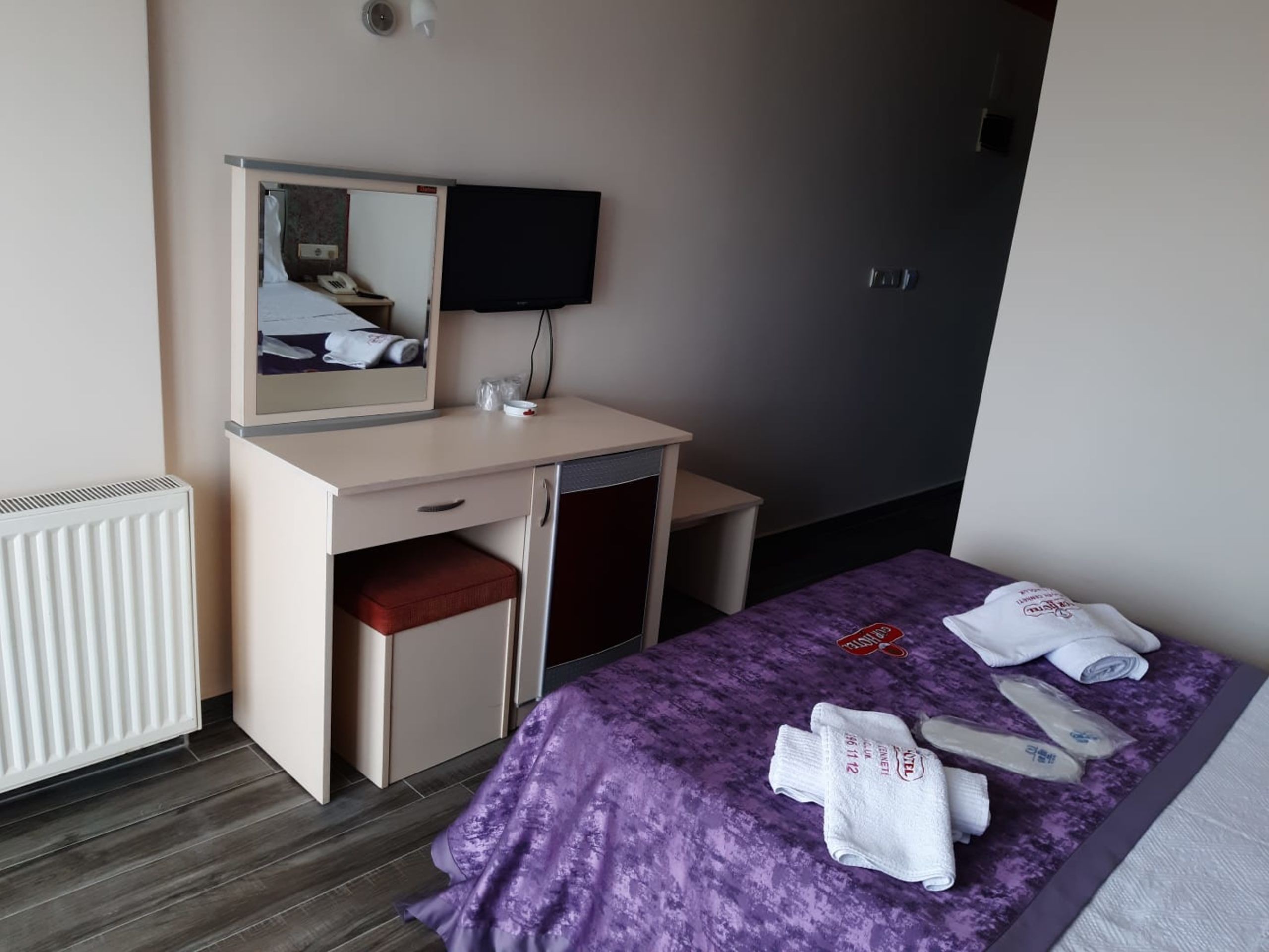 Gür Hotel
