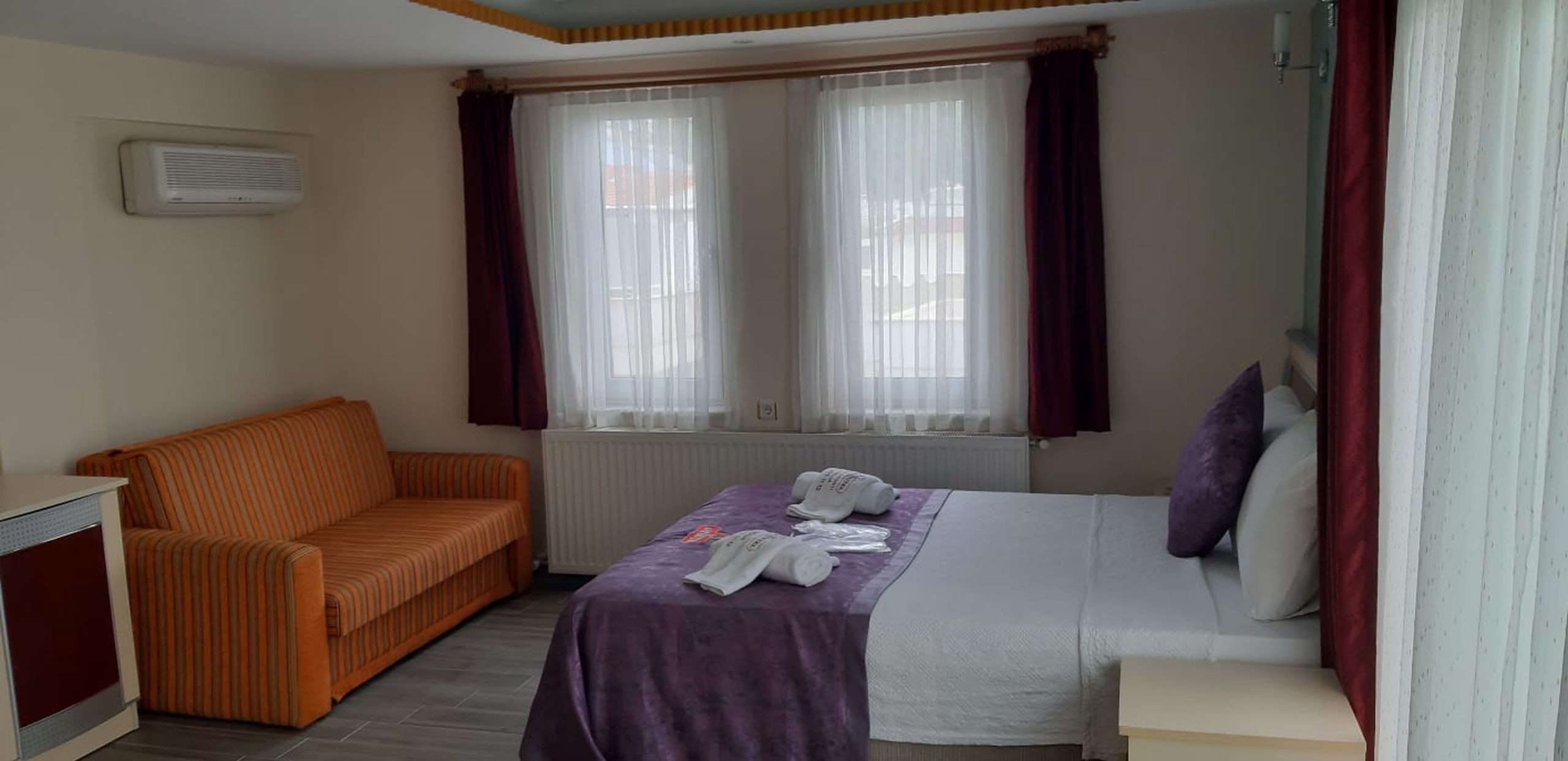 Gür Hotel