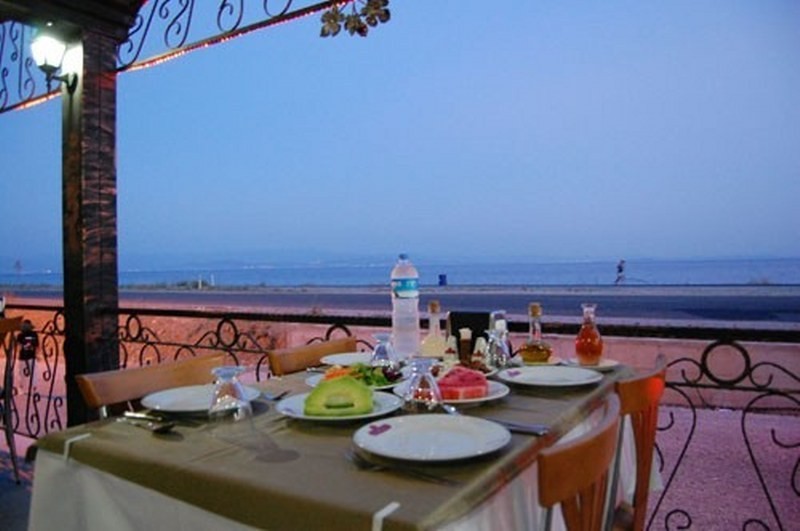 Gür Hotel