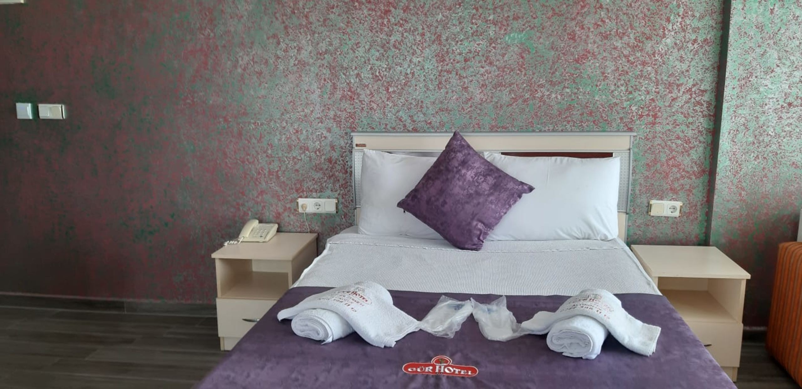 Gür Hotel