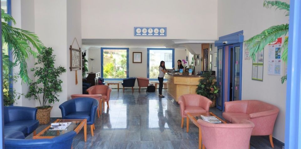 Happy Apart Hotel