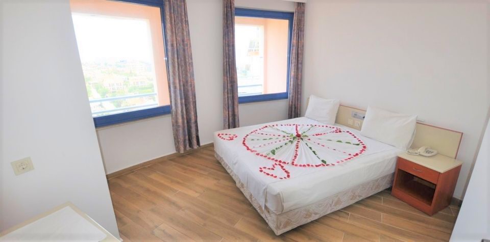 Happy Apart Hotel