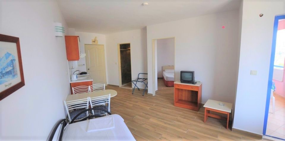 Happy Apart Hotel