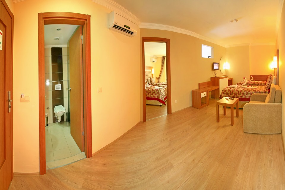Hedef Beach Resort Hotel