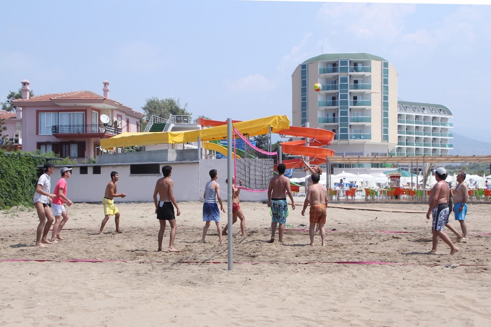 Hedef Beach Resort Hotel