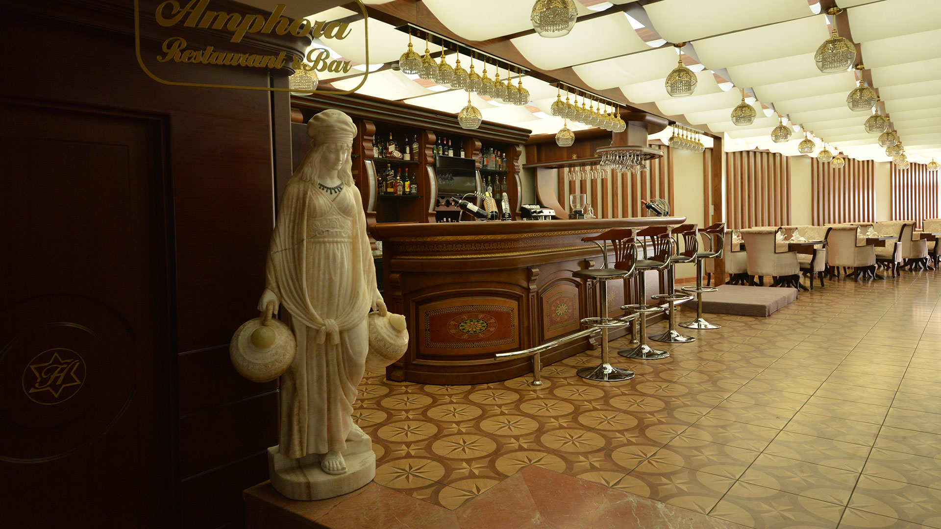 Hurry Inn Hotel