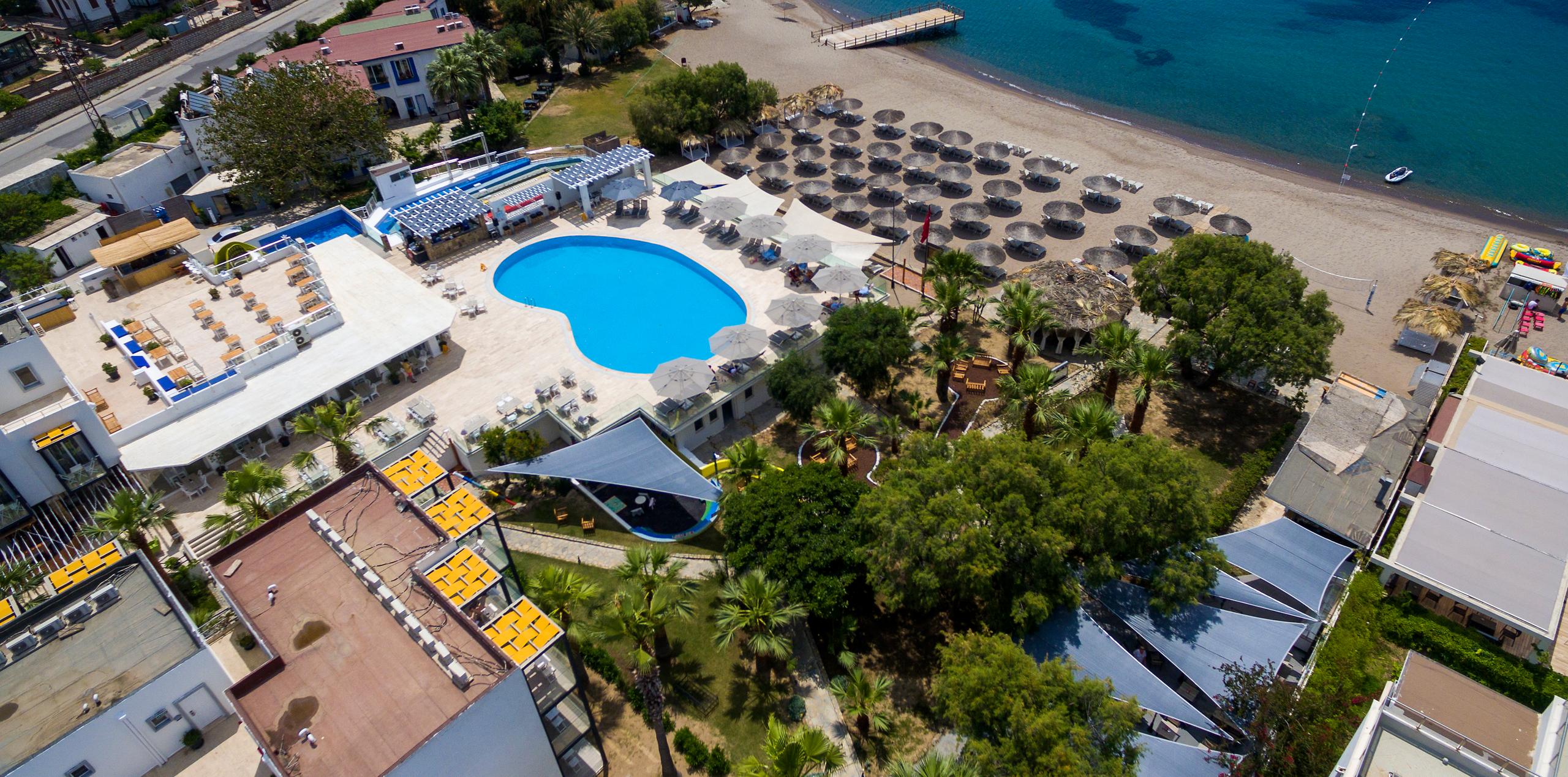 İsis Charm Beach