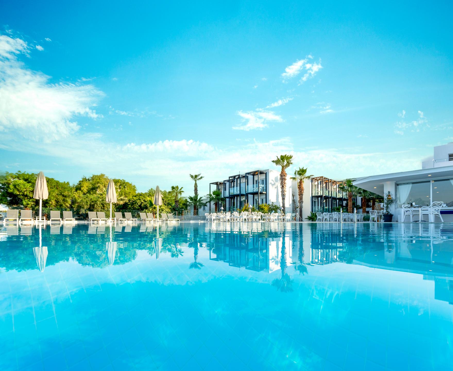 İsis Charm Beach