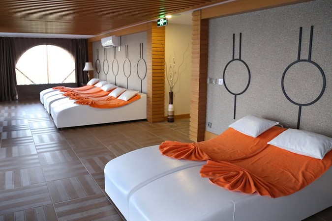 J'adore Deluxe Hotel & Spa