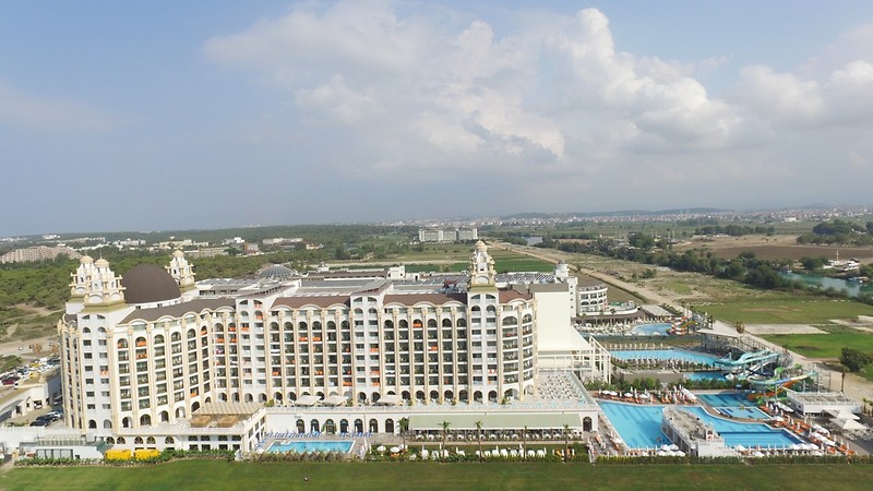 J'adore Deluxe Hotel & Spa
