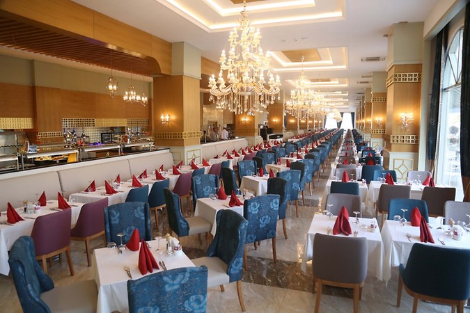 J'adore Deluxe Hotel & Spa