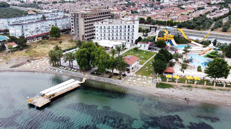 Kaju Beach Hotel