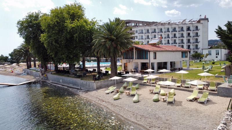 Kaju Beach Hotel
