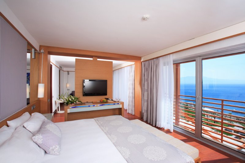 Kefaluka Resort Hotel