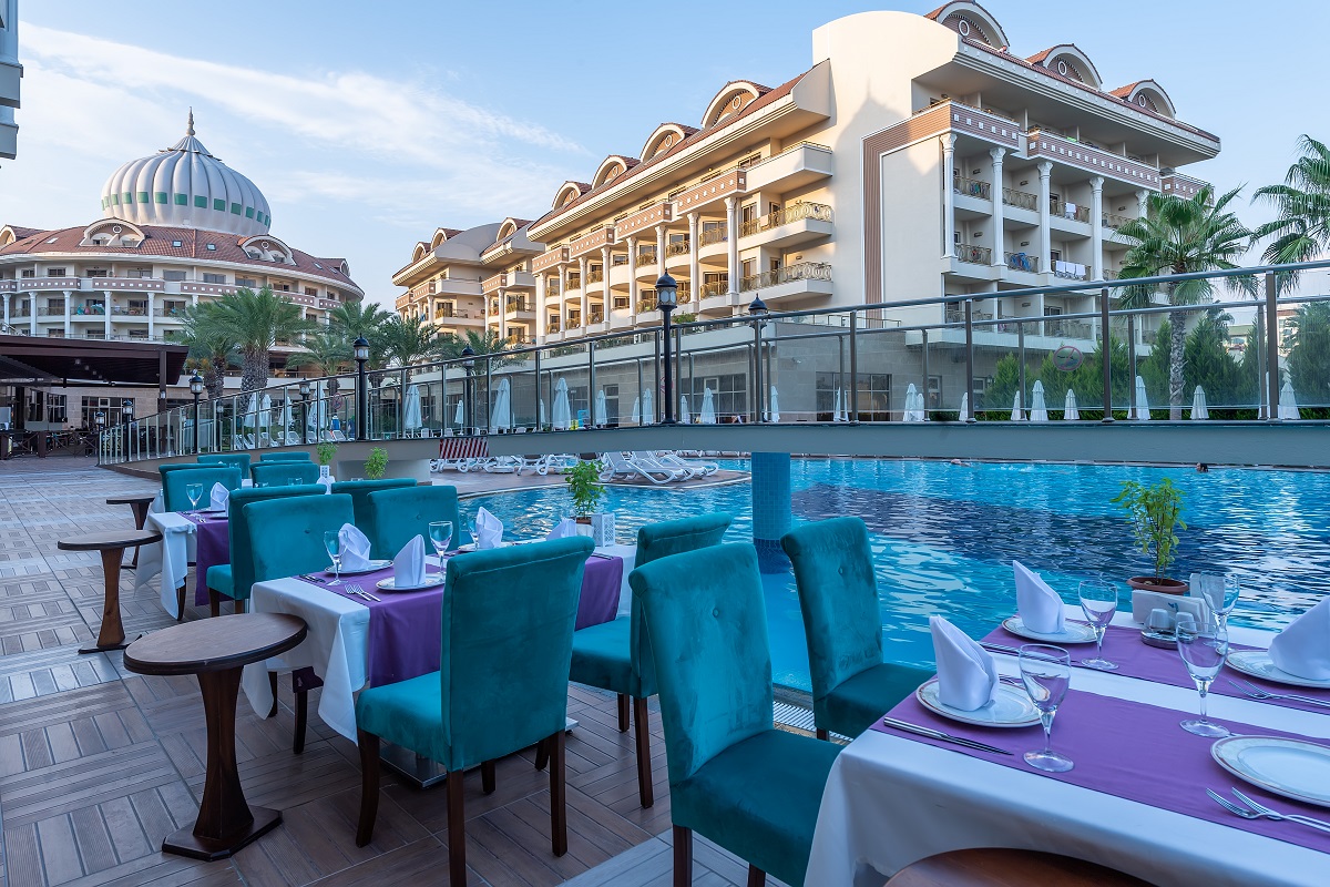 Kirman Belazur Resort & Spa
